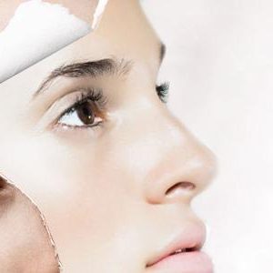 臉部鬆弛怎麼救?別急著做醫美!醫師教你靠飲食、按摩與防曬找回緊緻輪廓