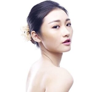 想招桃花?情人節前用微晶瓷打造自然又持久的愛心臉